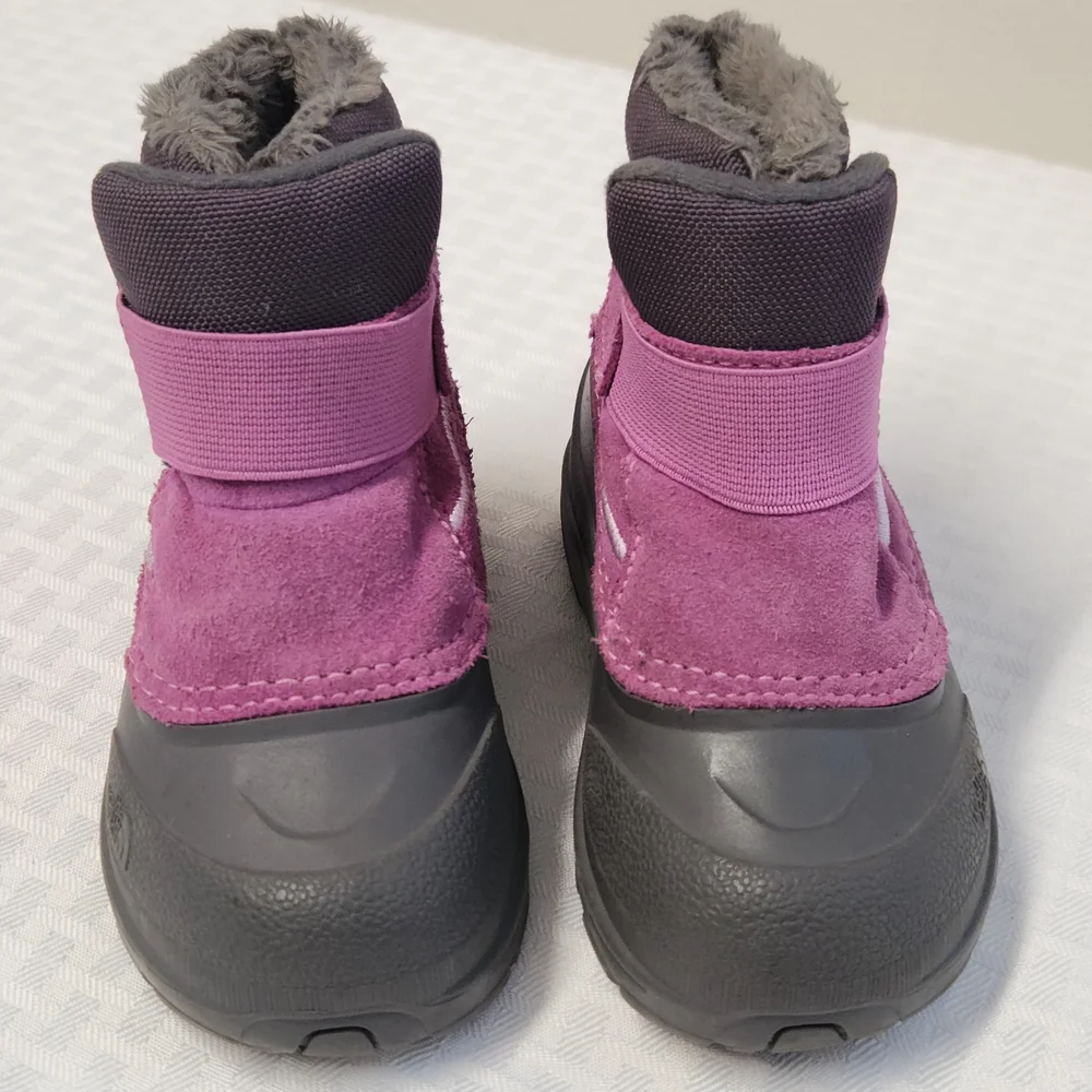 The North Face Toddler Pink Winter Boots Size 7.  #X17